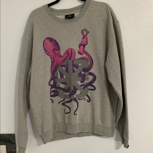 The seventh letter crew neck